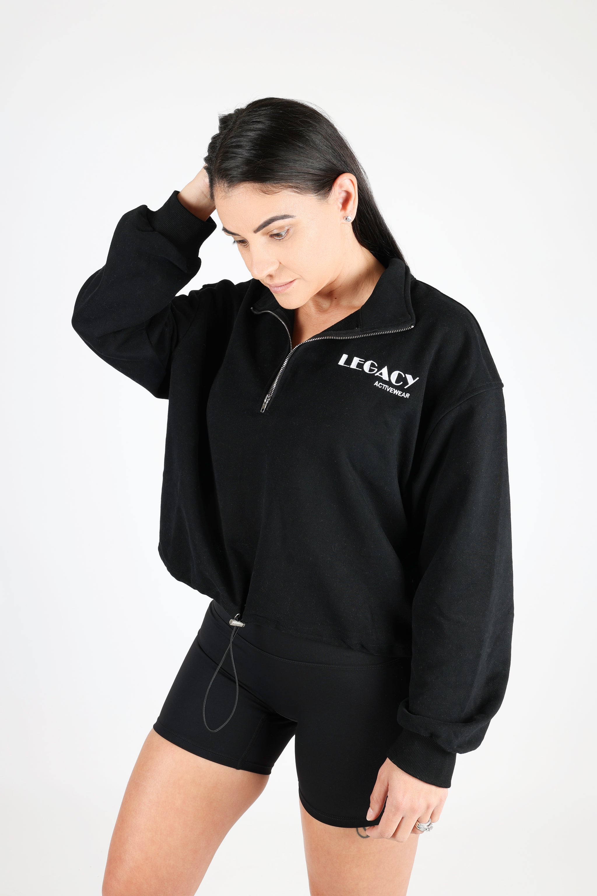 QUARTER ZIP - BLACK