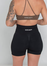 SEAMLESS SCRUNCH SHORTS - BLACK